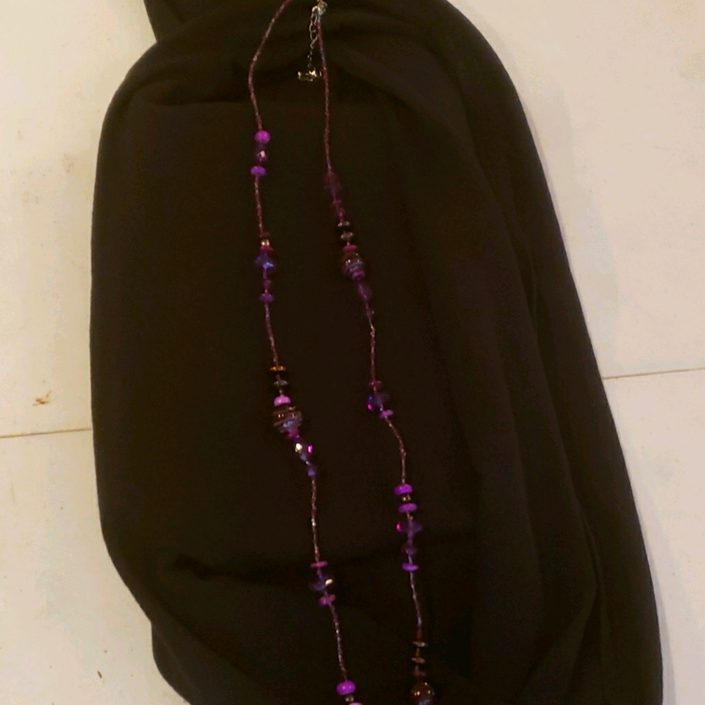 Elegant long beaded necklace